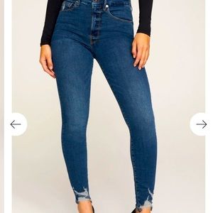 Good American jeans size 31/12 chewed hem